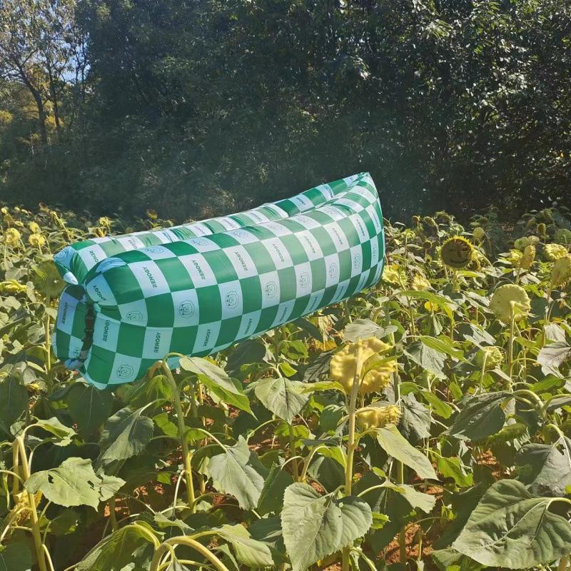 程佑（CHENGYOU） CY-SF 户外懒人充气沙发 棋盘格小绿狮 230*70cm*1个 230*70cm （单位：个）  棋盘格小绿狮