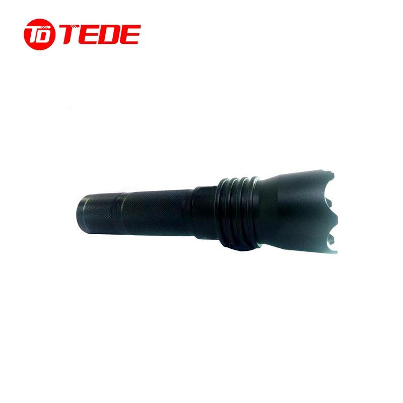 TEDE TD-8212 TEDE TD-8212 强光手电筒 3w （单位：个）  黑色 3w （单位：个） 黑色